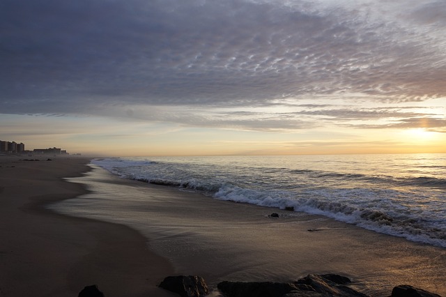 Exploring Seaside Heights Boardwalk: A Historical and Cultural Guide to NJ’s Iconic Shoreland