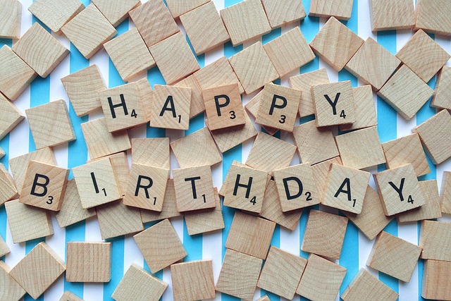 Milestone Birthday Cookies: Custom Designs & Baking Tips for Special Occasions