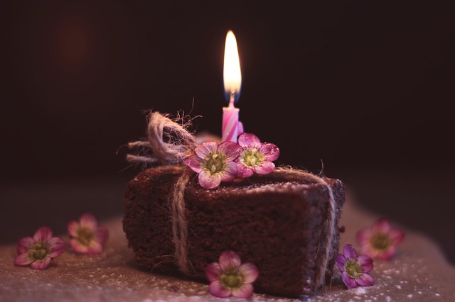 Snack Exchange Party: Birthday Photo Cookies Make Sharing Special