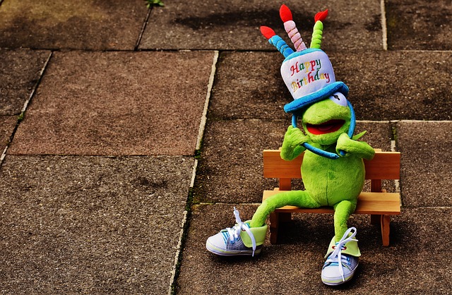 birthday-cookies-640x480-98305658.jpeg