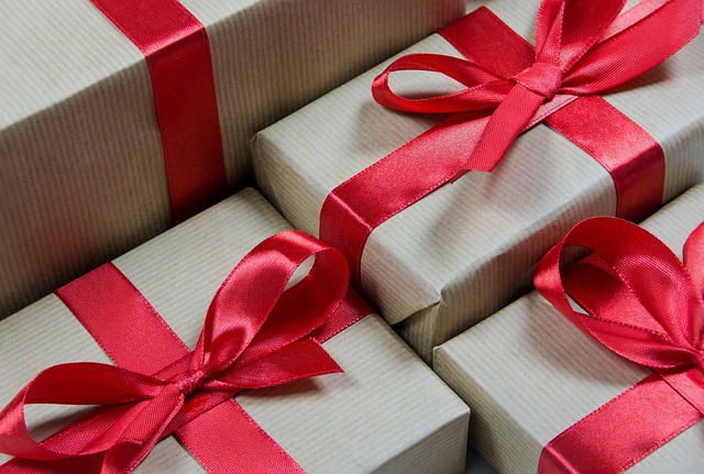 Celebrating Birthdays: From Themes to Tabletop Magic