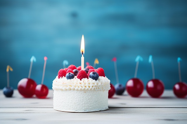 Birthday Party Trends: Customized Cookies, Creative Decor & Eco-Friendly Celebrations