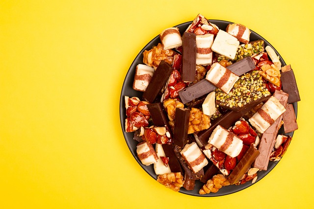 Navigating Food-Safe Labels: Custom Cookie Requirements & Best Practices