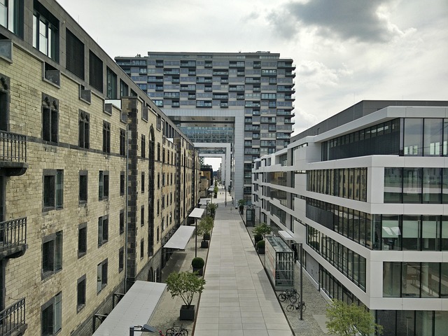 cologne-640x480-3814767.jpeg