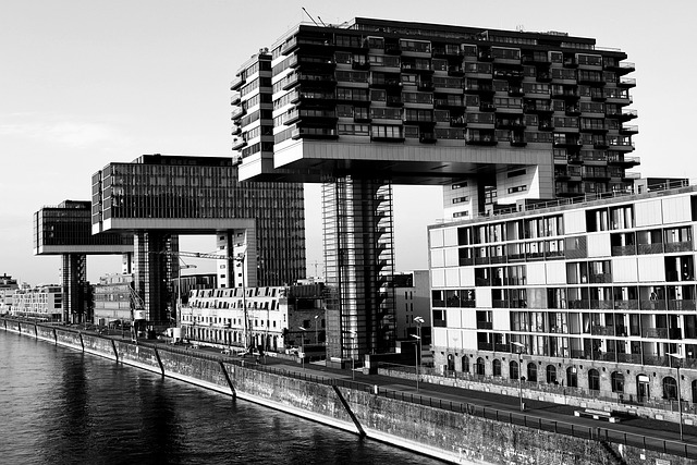 cologne-640x480-56120508.jpeg