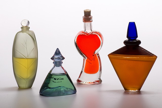 perfume-640x480-71902584.jpeg