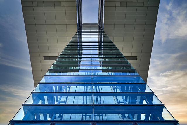 Will Clean Perfume Get You Compliments?