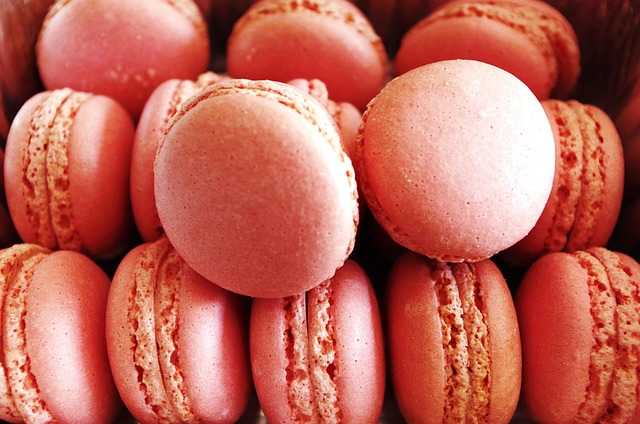 Custom Cookie Favors: Influencing Dessert Trends & Engaging Audiences