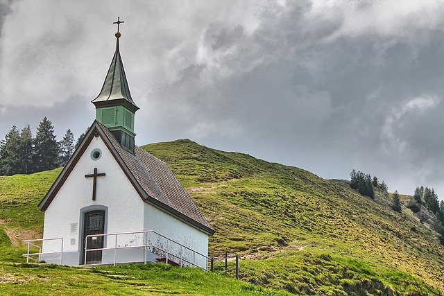 Gross Rent Multiplier: Driving Real Estate Investment Decisions