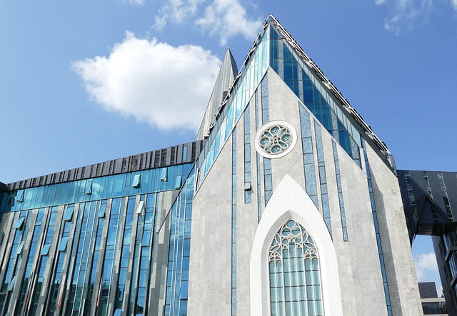 living near downtown phoenix university campus