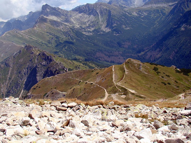 living near phoenix mountain preserve trails