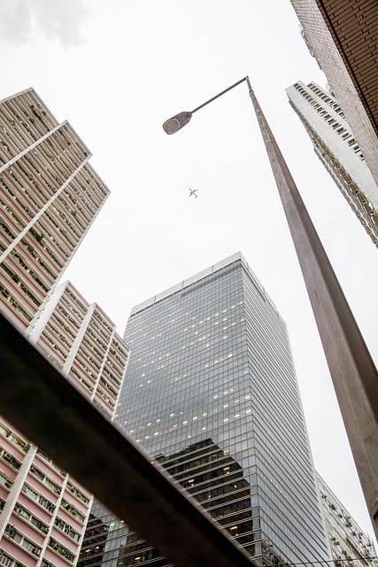 Stargazing Paradise: Modern Deserts Embrace Sustainable Architecture