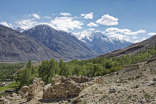 buy-and-hold areas west valley phoenix