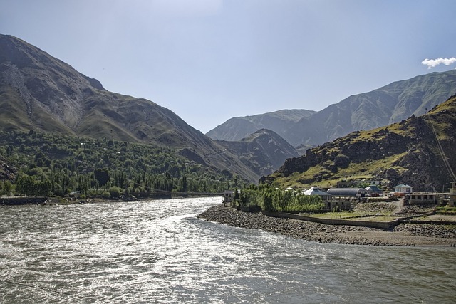 buy-and-hold areas west valley phoenix