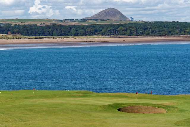 Golf-course proximity