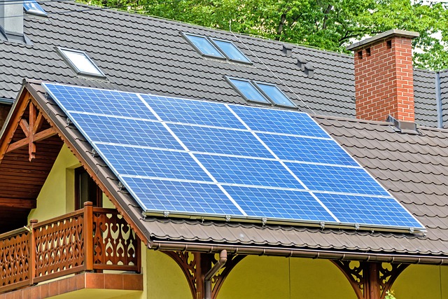 homes with aged solar reflectance phoenix