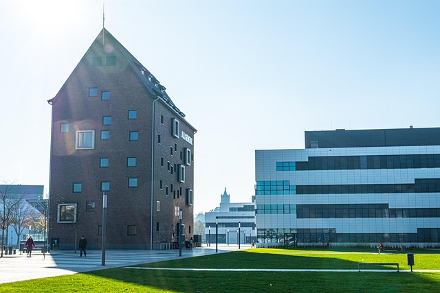 living near downtown phoenix university campus