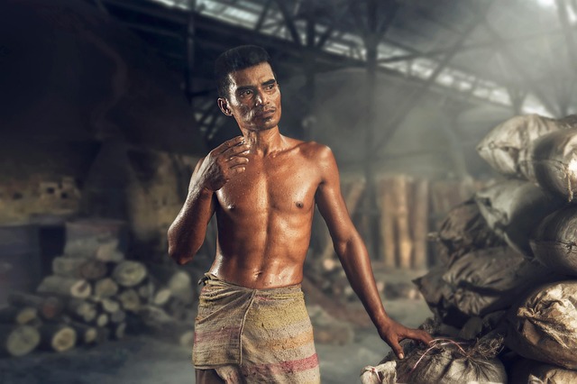 moving to arizona for manufacturing jobs