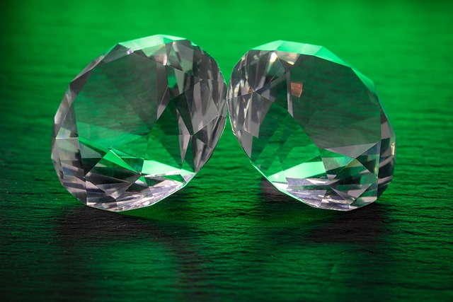 phoenix luxury condo floor to ceiling glass