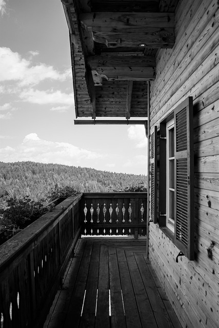 Resort-style amenities