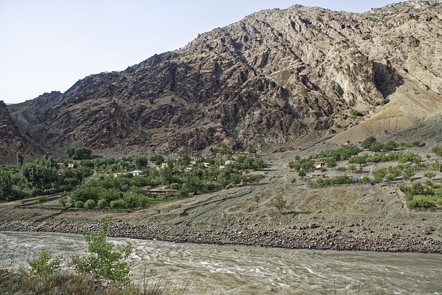 buy-and-hold areas west valley phoenix