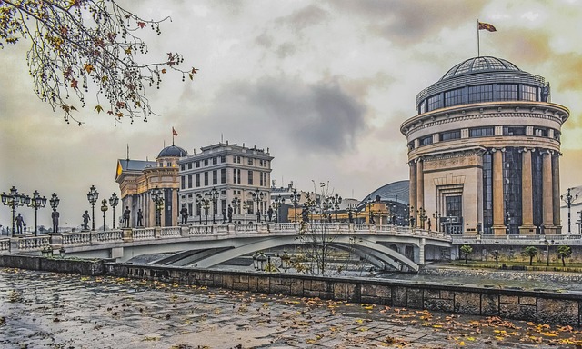 living near ac element city north phoenix