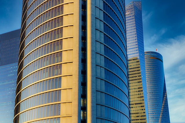 sustainable desert modern architecture