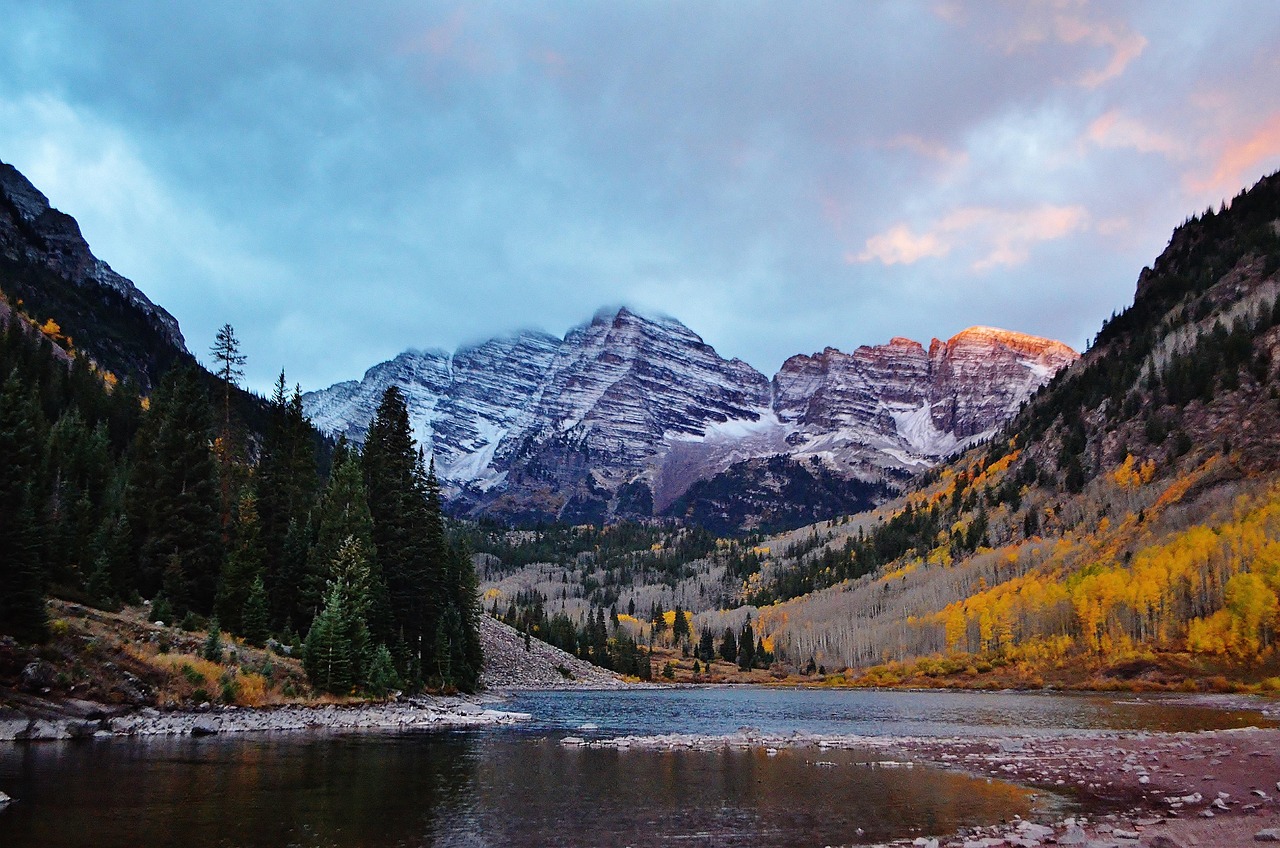 discover-aspens-craft-beer-scene-tap-int-640x480-gixuqb