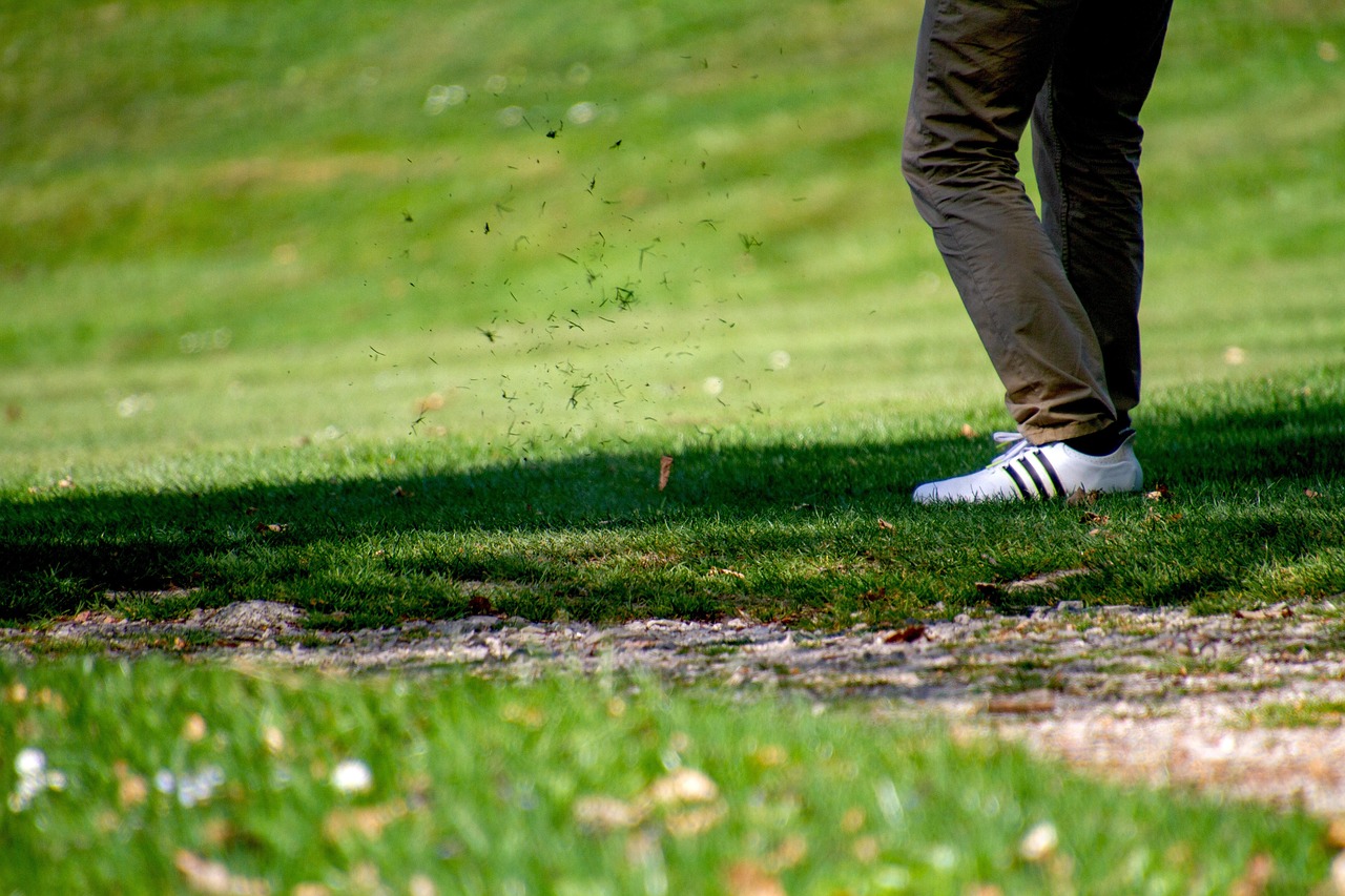 discover-silverbell-golf-fairways-advent-640x480-8oi5we