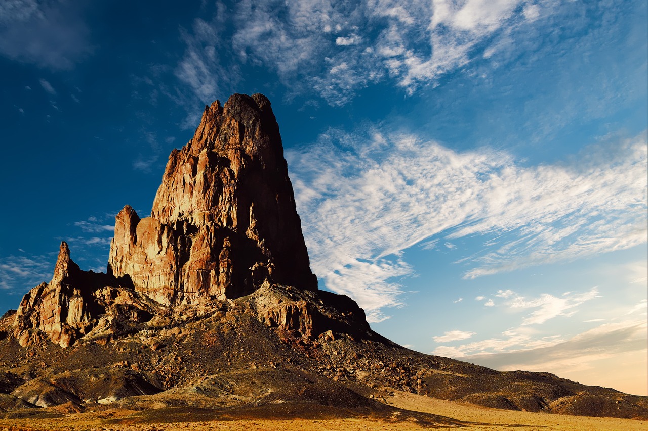 discover-toltec-buttes-nature-culture-ad-640x480-sbb7y6