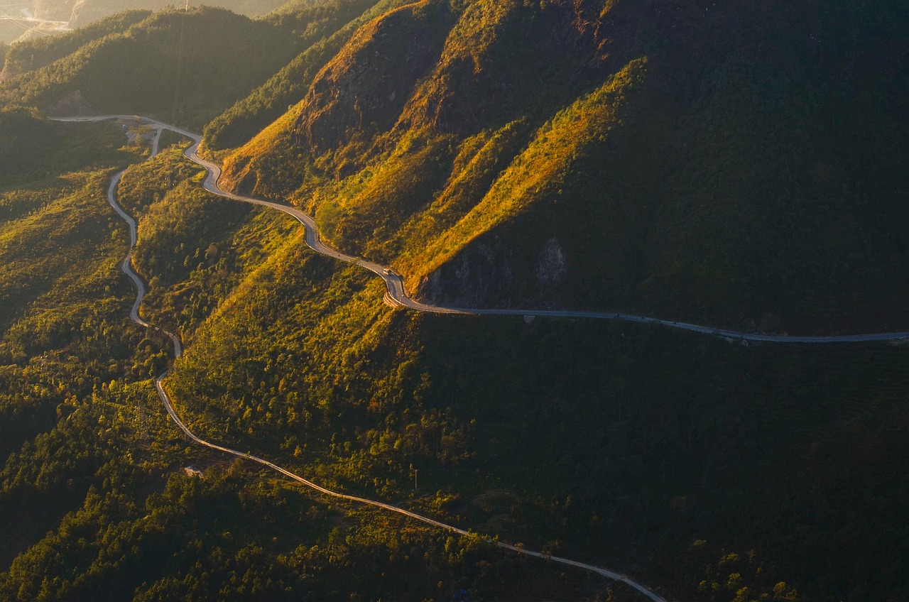Uncover Hidden Gems at Mountain Vista Ranchs Doorstep