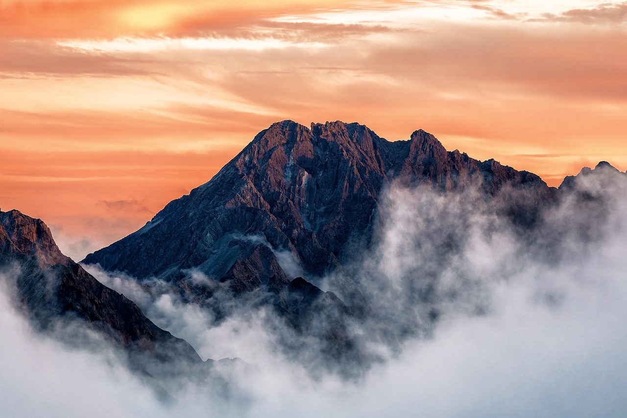 Uncover Mountain Park Ranchs Surroundings: Adventures and Culture