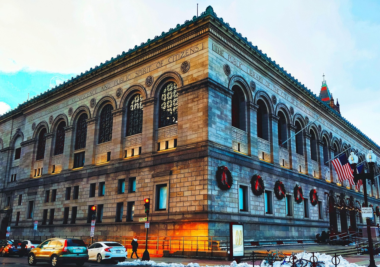 Unveiling Bostons Historic Charm & Cultural Delights: Outdoor Escapes