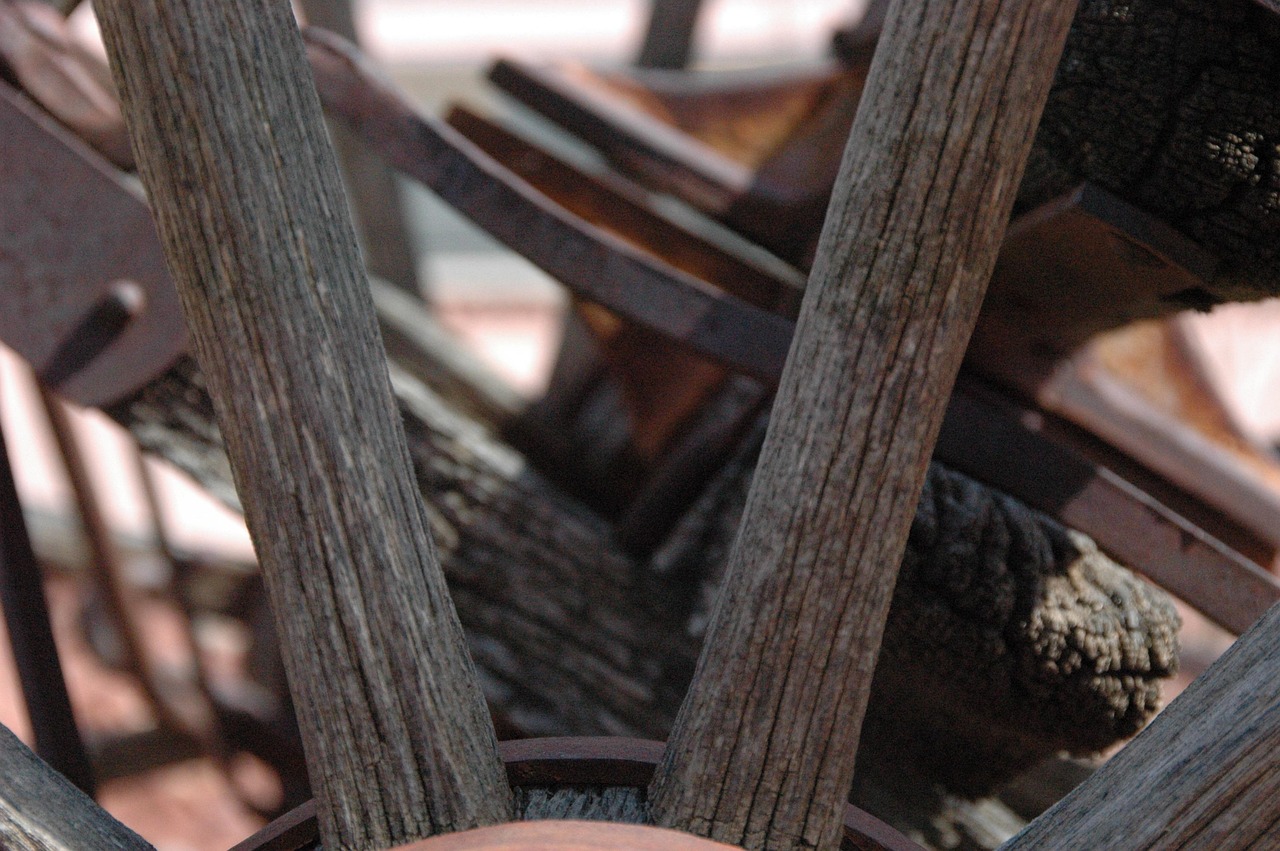wagon-wheel-arizona-your-ultimate-advent-640x480-o3rpe5