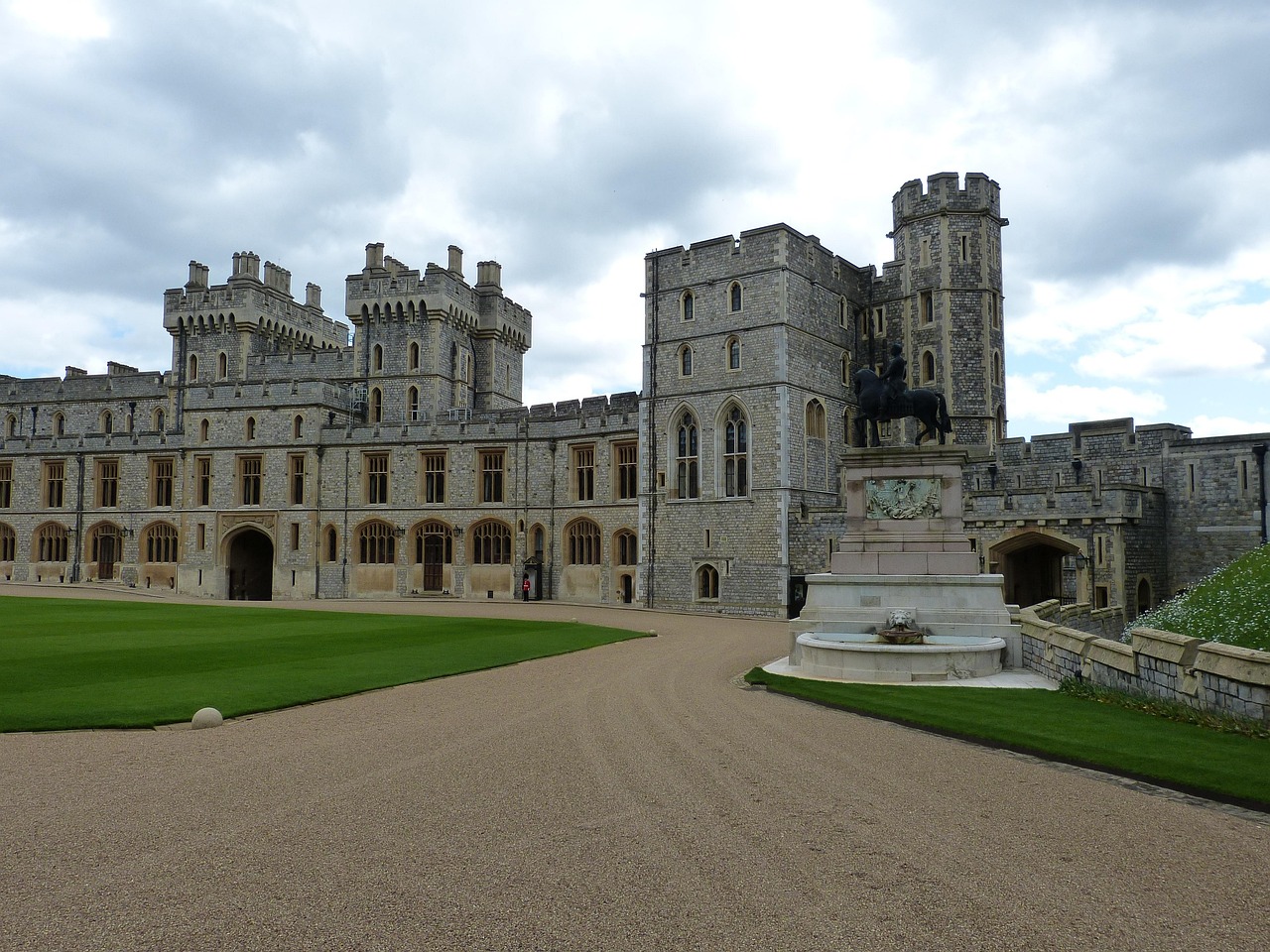 discover-windsor-square-culture-adventur-640x480-7omy24