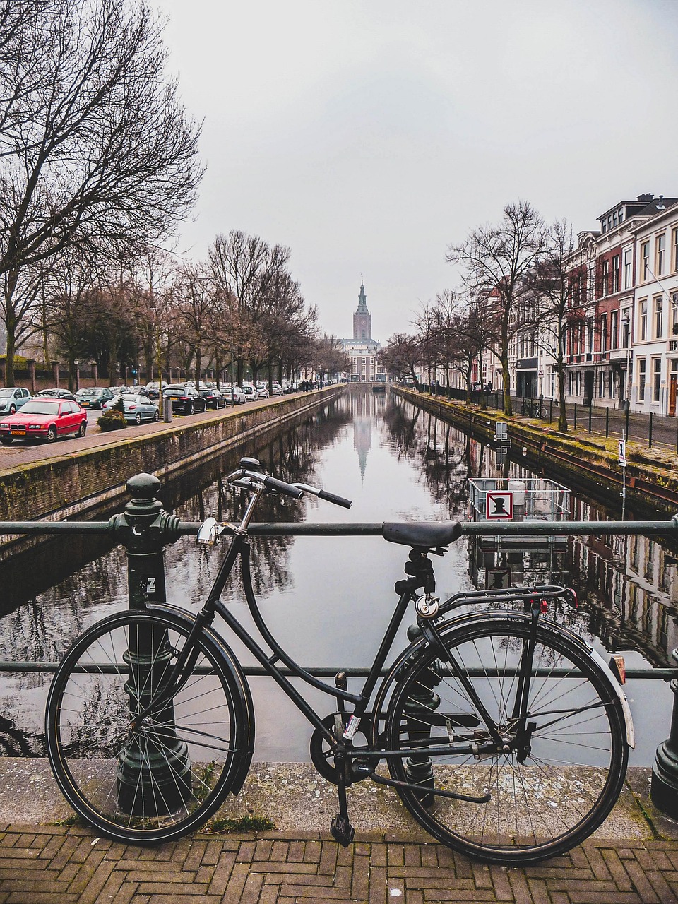 Explore Riverside Adventures, Dining, and Cultural Gems Near You